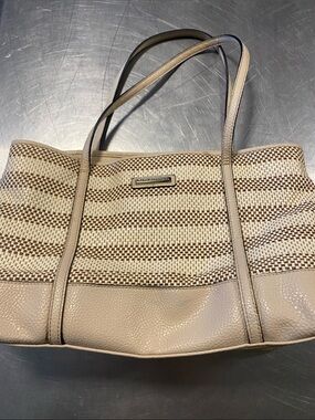 Dana Buchman tote beige striped